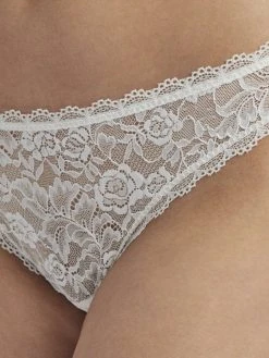 Aubade Rosessence String 10 Aubade Rosessence String -SPANX-Shop Aubade Rosessence String weiss HK26 OPAL 3