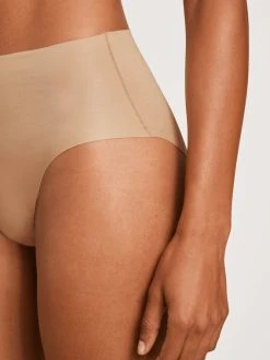 Calida Natural Skin Seamless-Midi-Slip, Compostable -SPANX-Shop Calida Natural Skin Seamless Midi Slip Compostable beige 22239 944 3