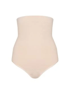 Magic Bodyfashion Seamless Shape Highwaist-String -SPANX-Shop Magic Bodyfashion Seamless Shape Highwaist String beige 40HT 300 2