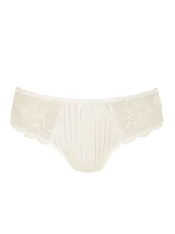 Rosa Faia Antonia Taillenslip