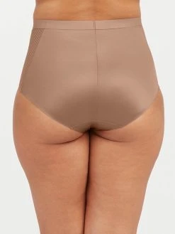 Spanx Thinstincts 2.0 Shaping-Slip -SPANX-Shop Spanx Thinstincts 2 0 Shaping Slip beige 10251R CAFE 1631693646